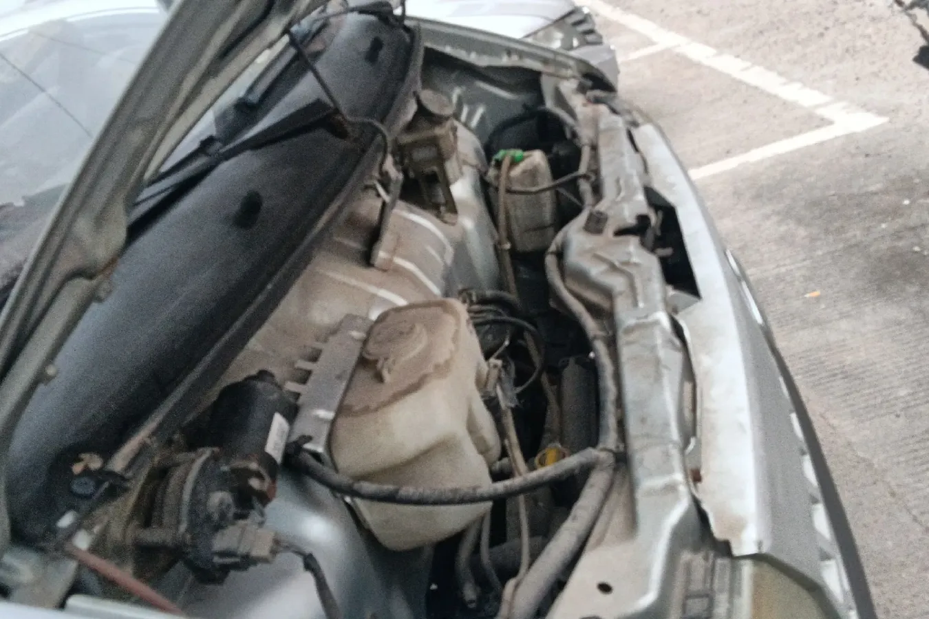 2015 ChangAn Kaicene ShenQi T20 1.3L 99HP L4 5MT,autocango,china used car exporter,china ev exporter,chinese used car exporter,chinese used ev exporter