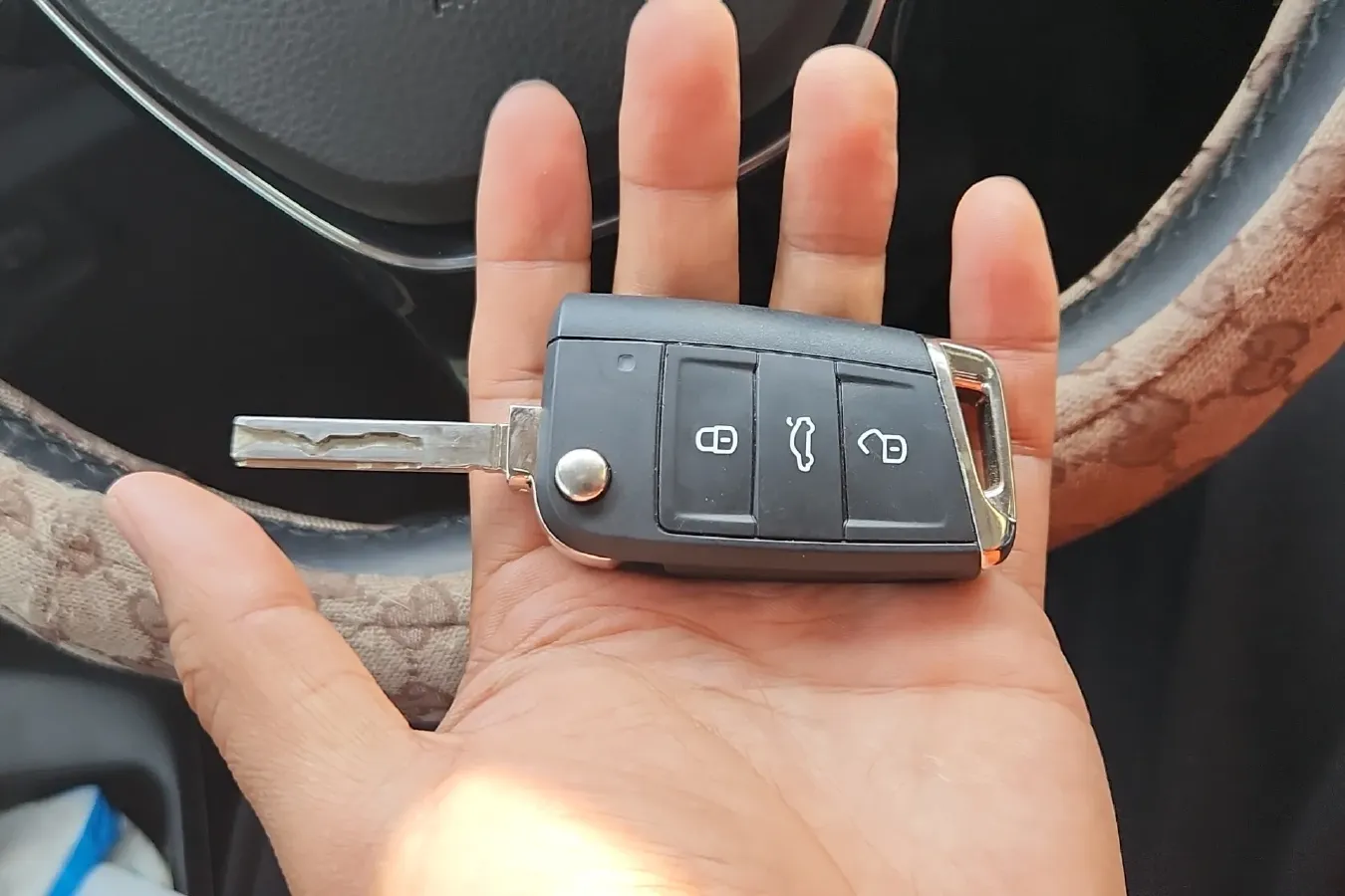 2019 Volkswagen Bora 1.5L 113HP L4 6AT,autocango,china used car exporter,china ev exporter,chinese used car exporter,chinese used ev exporter