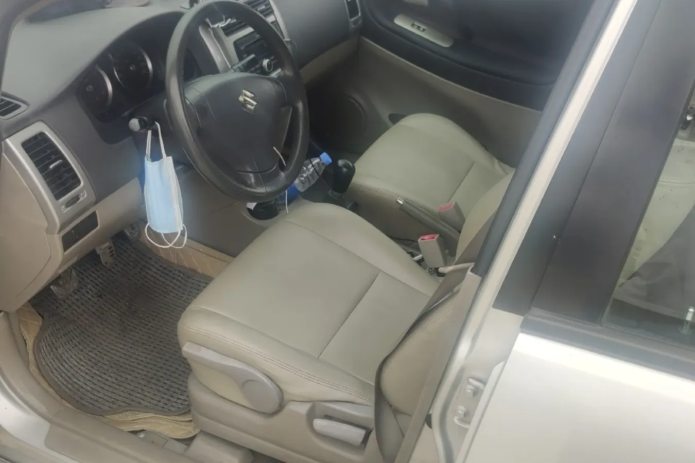 2006 Suzuki Liana 1.6L 95HP L4 5MT,autocango,china used car exporter,china ev exporter,chinese used car exporter,chinese used ev exporter