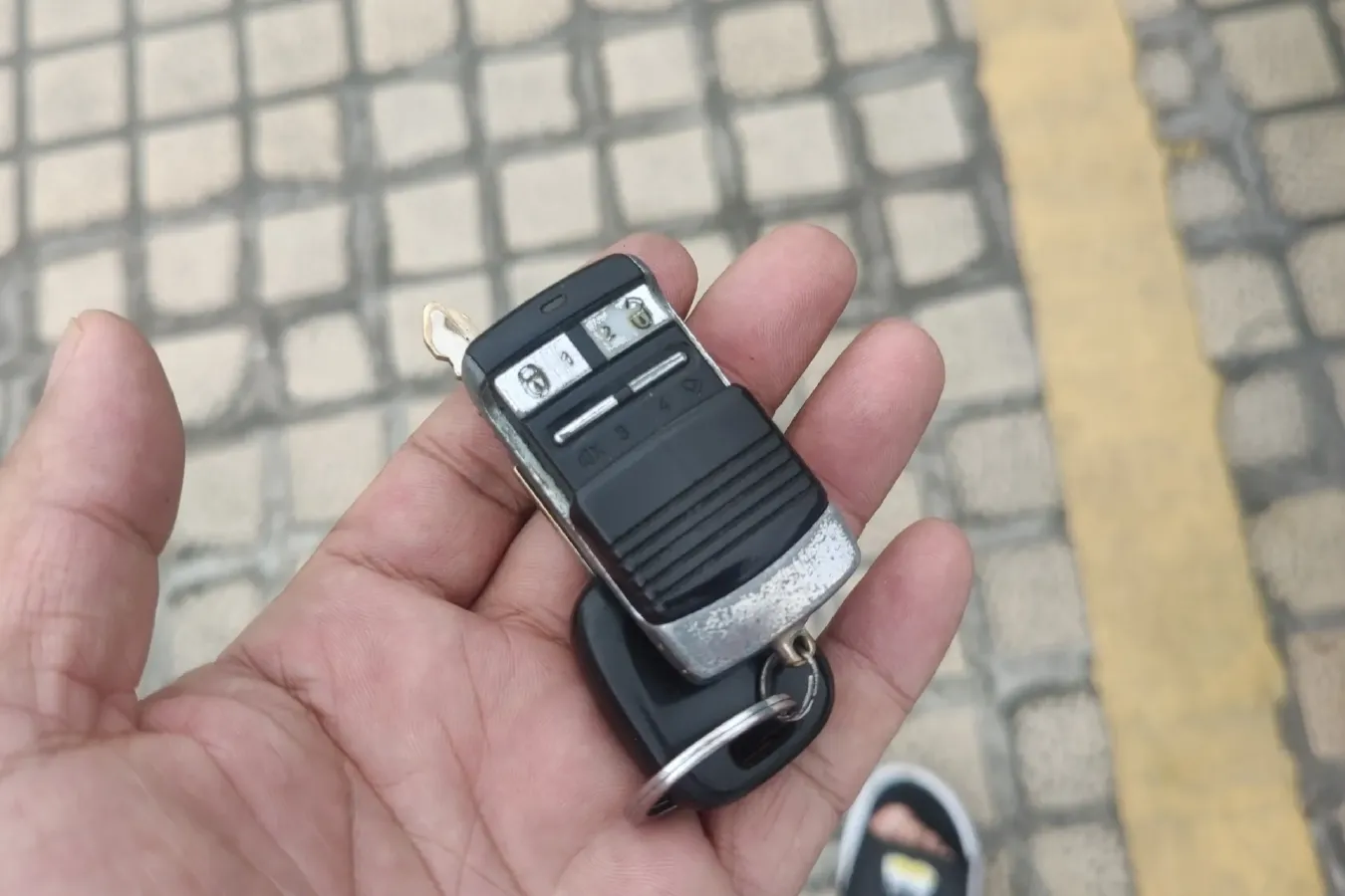 2006 Suzuki Liana 1.6L 95HP L4 5MT,autocango,china used car exporter,china ev exporter,chinese used car exporter,chinese used ev exporter