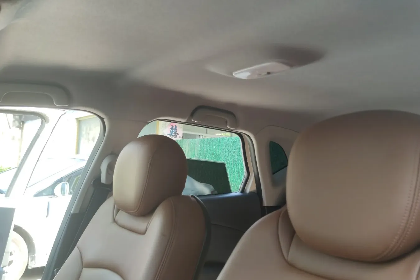 2015 Renault  Captur 1.2T 116HP L4 6DCT,autocango,china used car exporter,china ev exporter,chinese used car exporter,chinese used ev exporter