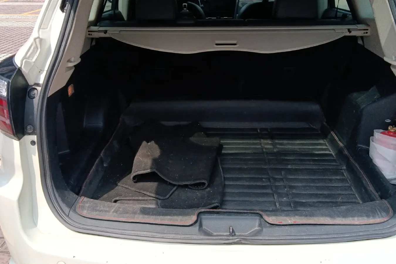 2018 Venucia T70 2.0L 144HP L4 CVT,autocango,china used car exporter,china ev exporter,chinese used car exporter,chinese used ev exporter