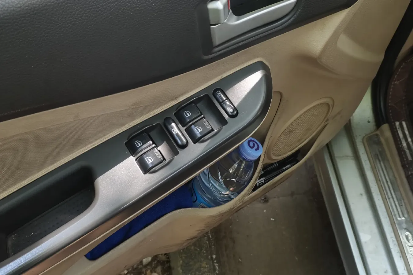 2011 Chery E5 1.5L 109HP L4 5MT,autocango,china used car exporter,china ev exporter,chinese used car exporter,chinese used ev exporter