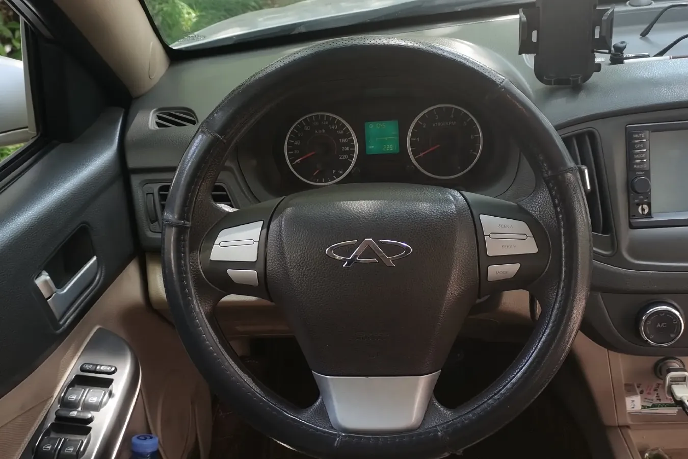 2011 Chery E5 1.5L 109HP L4 5MT,autocango,china used car exporter,china ev exporter,chinese used car exporter,chinese used ev exporter