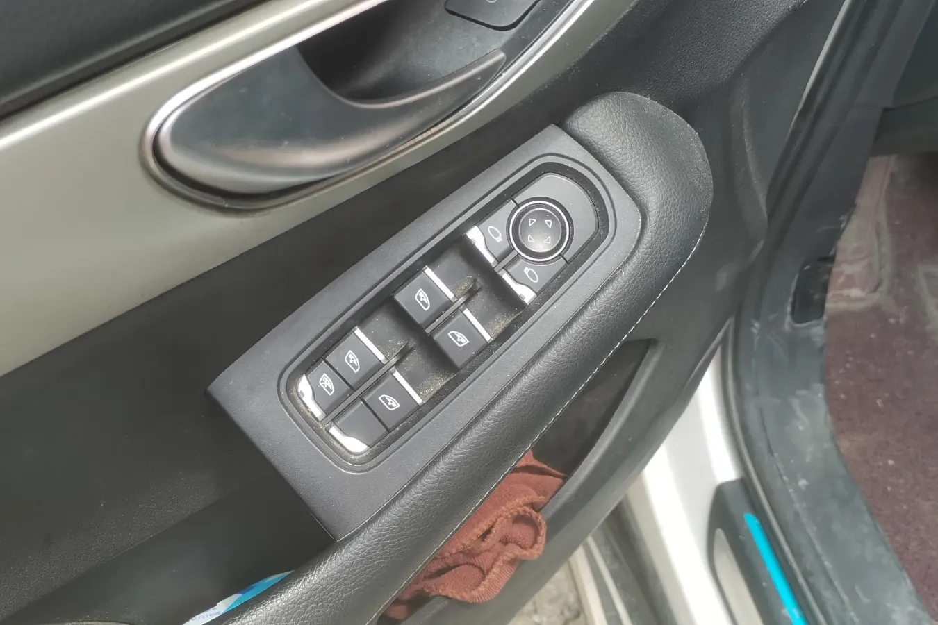 2016 Zotye SR7 1.5T 150HP L4 5MT,autocango,china used car exporter,china ev exporter,chinese used car exporter,chinese used ev exporter