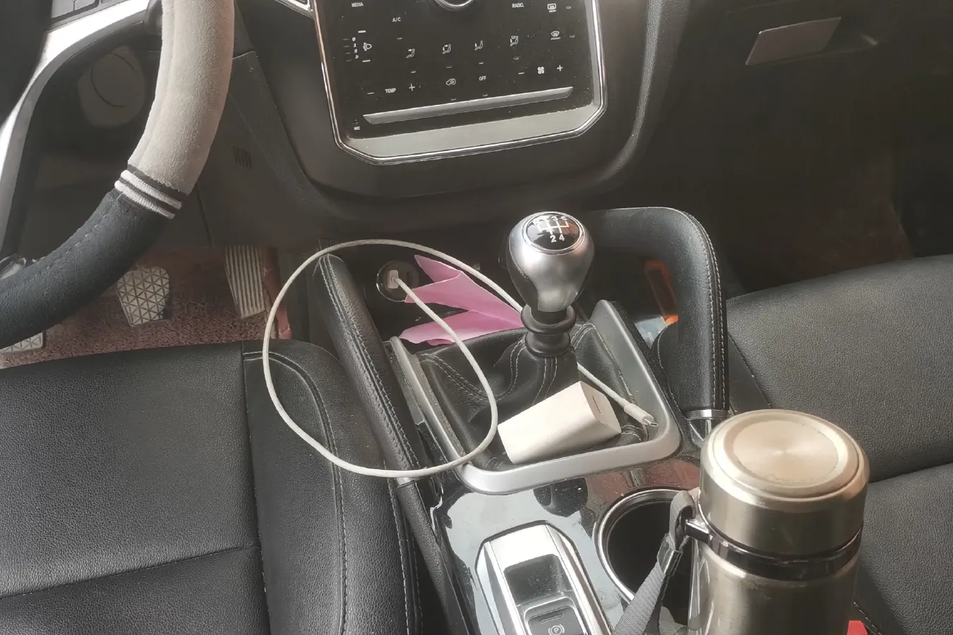 2016 Zotye SR7 1.5T 150HP L4 5MT,autocango,china used car exporter,china ev exporter,chinese used car exporter,chinese used ev exporter