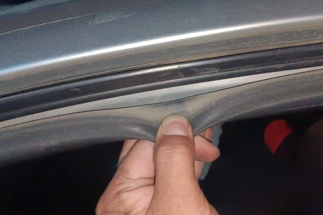 2011 Peugeot 207 1.4L 76HP L4 5MT,autocango,china used car exporter,china ev exporter,chinese used car exporter,chinese used ev exporter