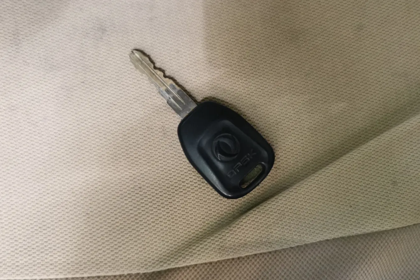 2014 DongFeng Fengon Fengon 330 1.3L 96HP L4 5MT,autocango,china used car exporter,china ev exporter,chinese used car exporter,chinese used ev exporter