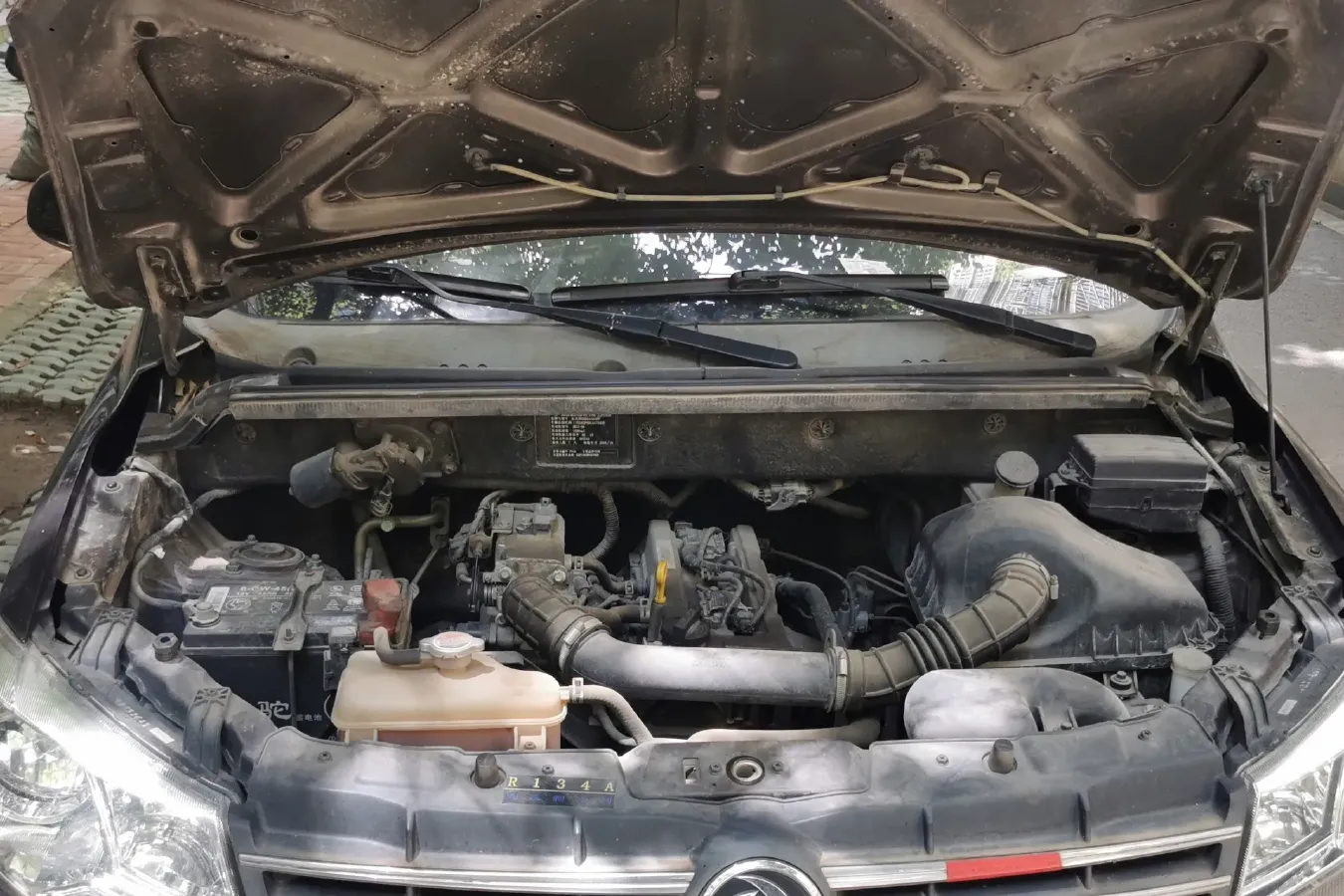 2014 DongFeng Fengon Fengon 330 1.3L 96HP L4 5MT,autocango,china used car exporter,china ev exporter,chinese used car exporter,chinese used ev exporter