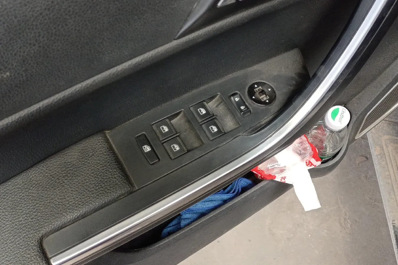 2018 JMC YuHu 3 1.8T 177HP L4 6MT,autocango,china used car exporter,china ev exporter,chinese used car exporter,chinese used ev exporter