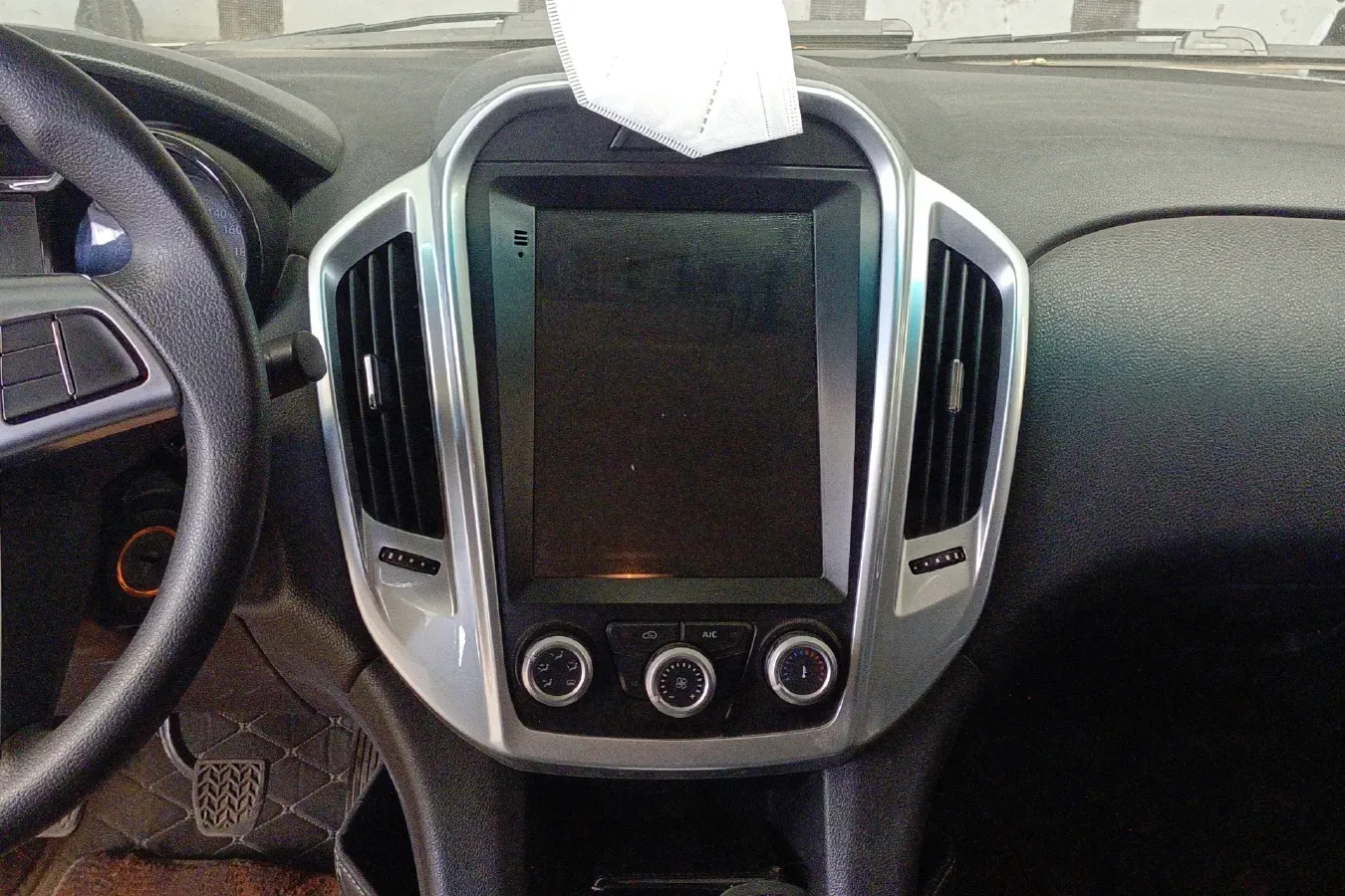 2018 JMC YuHu 3 1.8T 177HP L4 6MT,autocango,china used car exporter,china ev exporter,chinese used car exporter,chinese used ev exporter