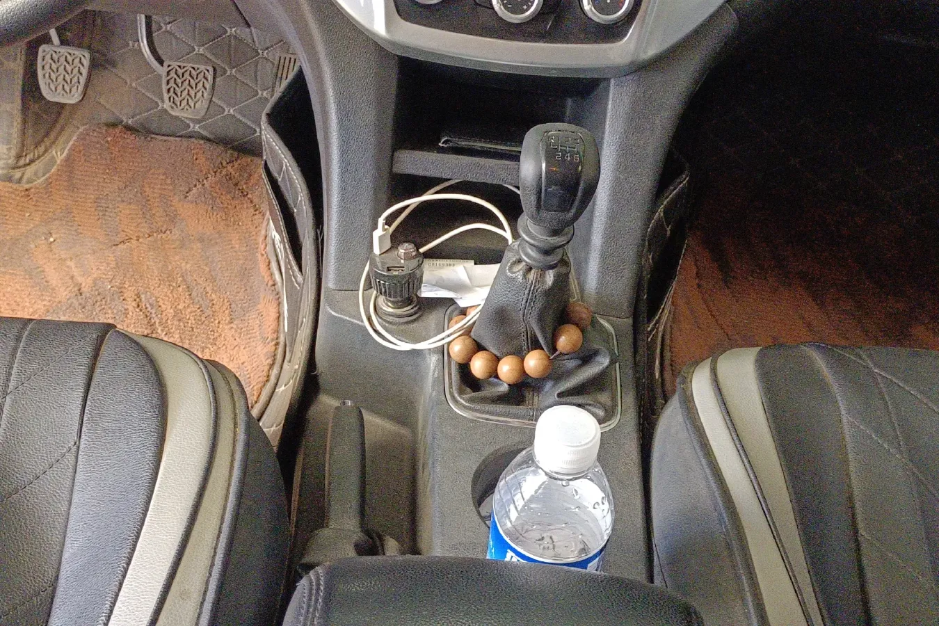 2018 JMC YuHu 3 1.8T 177HP L4 6MT,autocango,china used car exporter,china ev exporter,chinese used car exporter,chinese used ev exporter