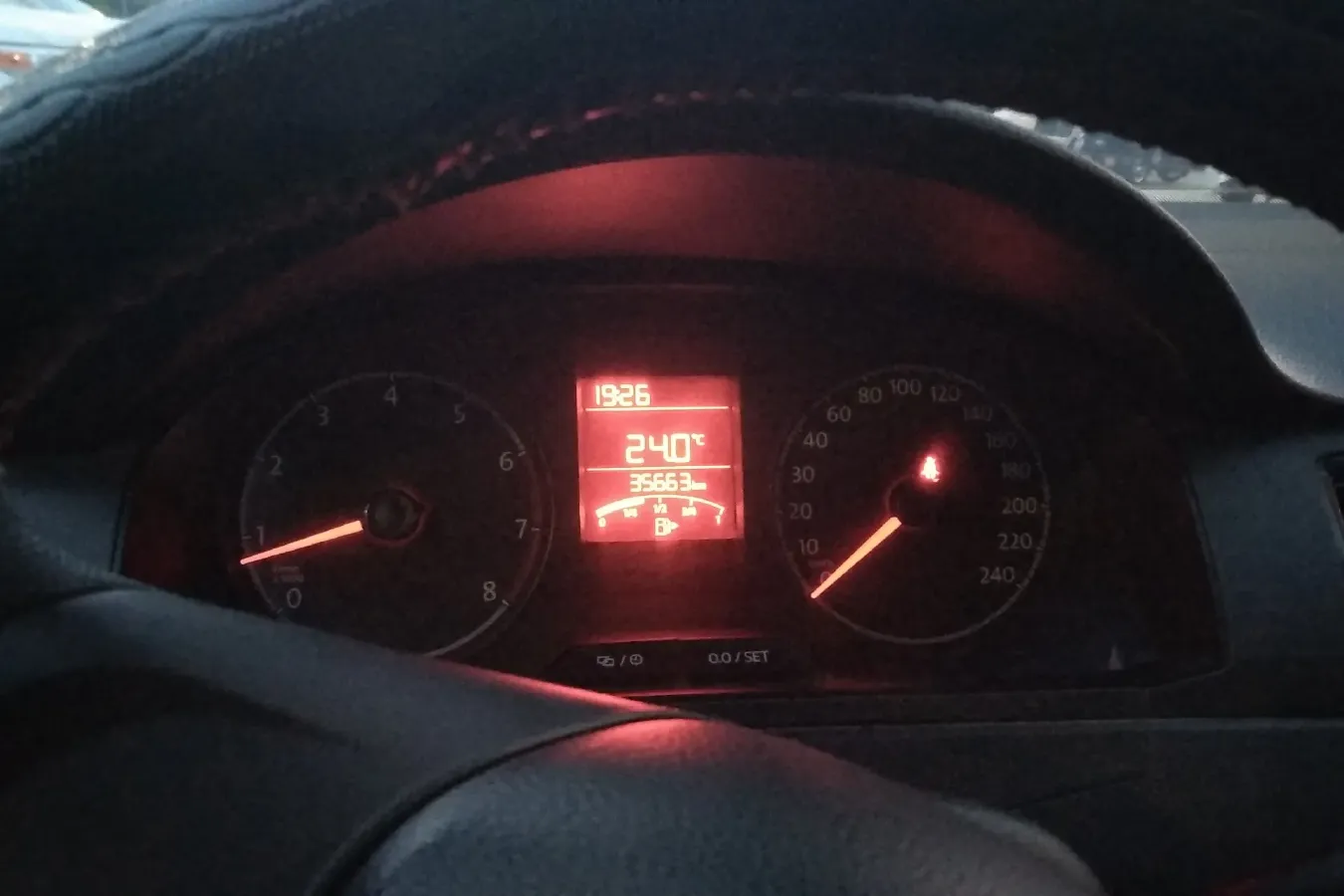 2016 Volkswagen Santana 1.4L 90HP L4 5MT,autocango,china used car exporter,china ev exporter,chinese used car exporter,chinese used ev exporter