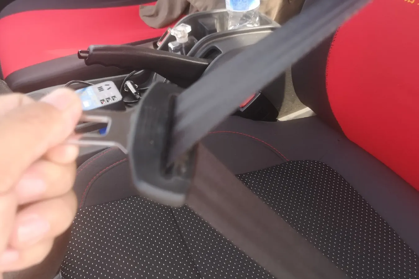 2023 DongFeng DFSK D72 1.6L 122HP L4 5MT,autocango,china used car exporter,china ev exporter,chinese used car exporter,chinese used ev exporter