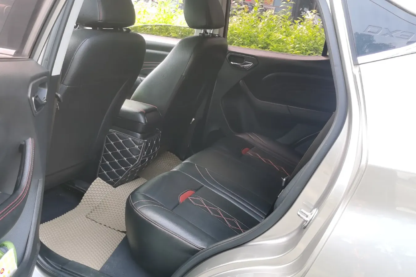 2018 Soueast DX3 1.5T 156HP L4 CVT,autocango,china used car exporter,china ev exporter,chinese used car exporter,chinese used ev exporter