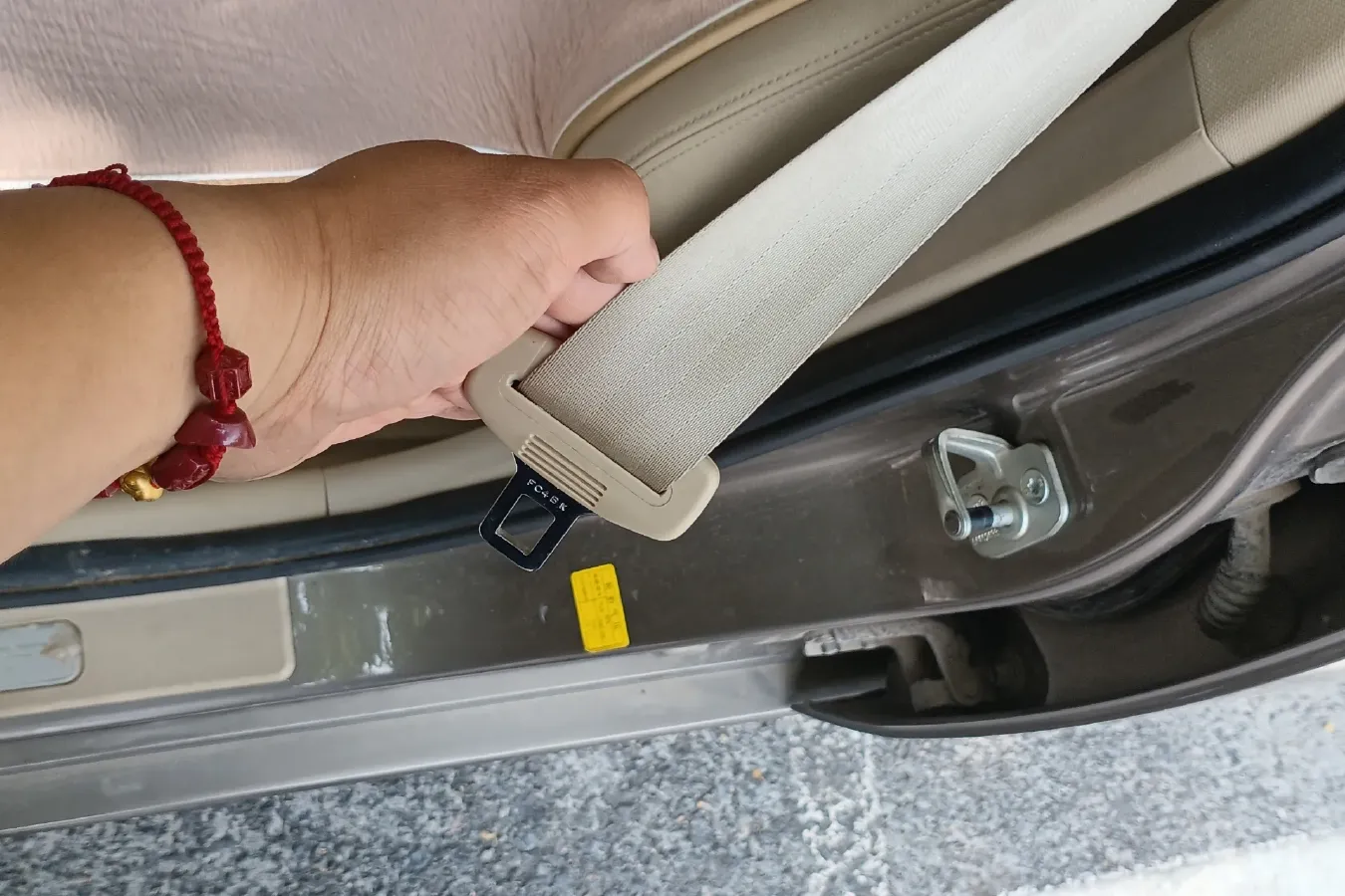 2015 Geely EC8 2.0L 141HP L4 5MT,autocango,china used car exporter,china ev exporter,chinese used car exporter,chinese used ev exporter