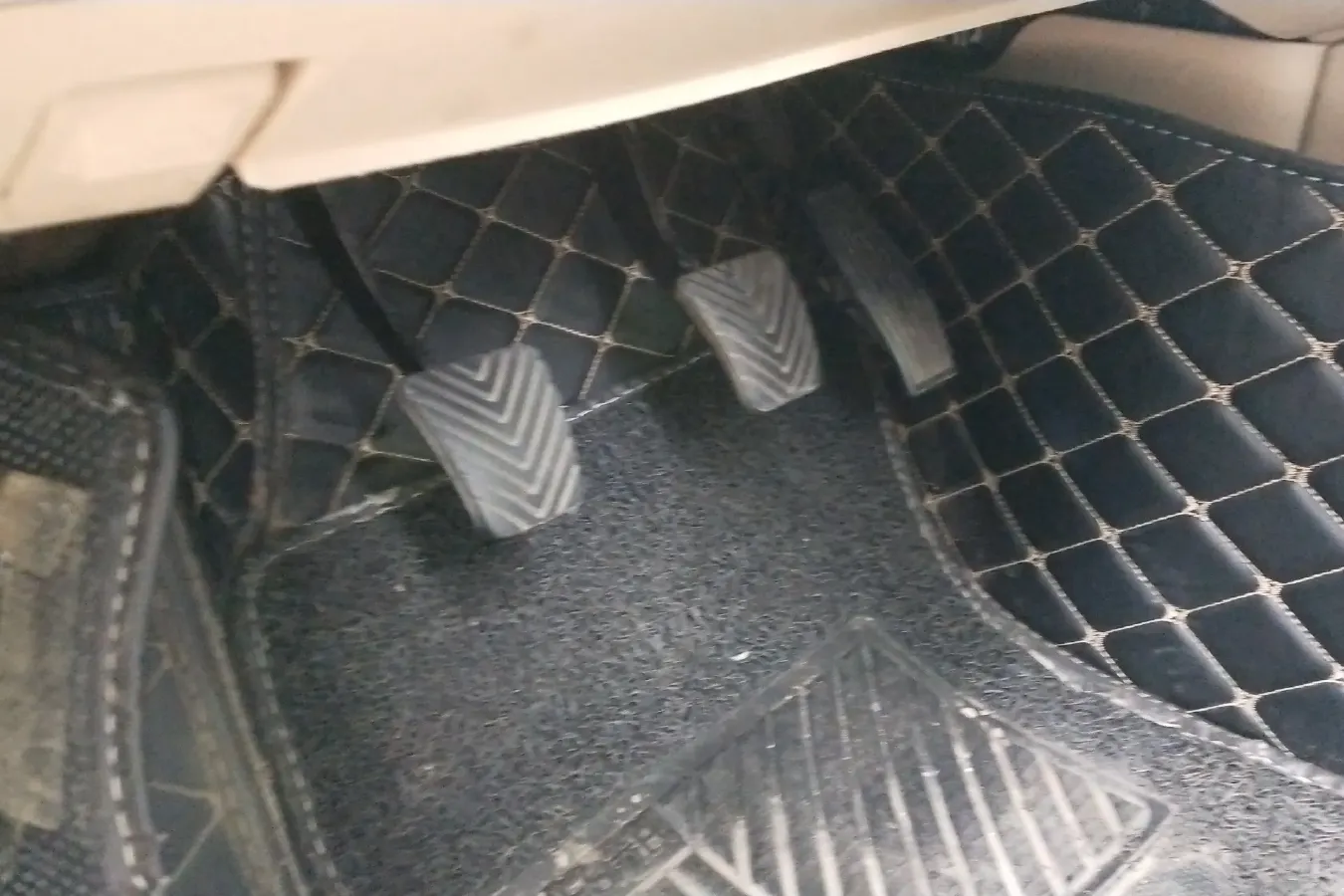 2007 Kia Cerato 1.6L 112HP L4 5MT,autocango,china used car exporter,china ev exporter,chinese used car exporter,chinese used ev exporter