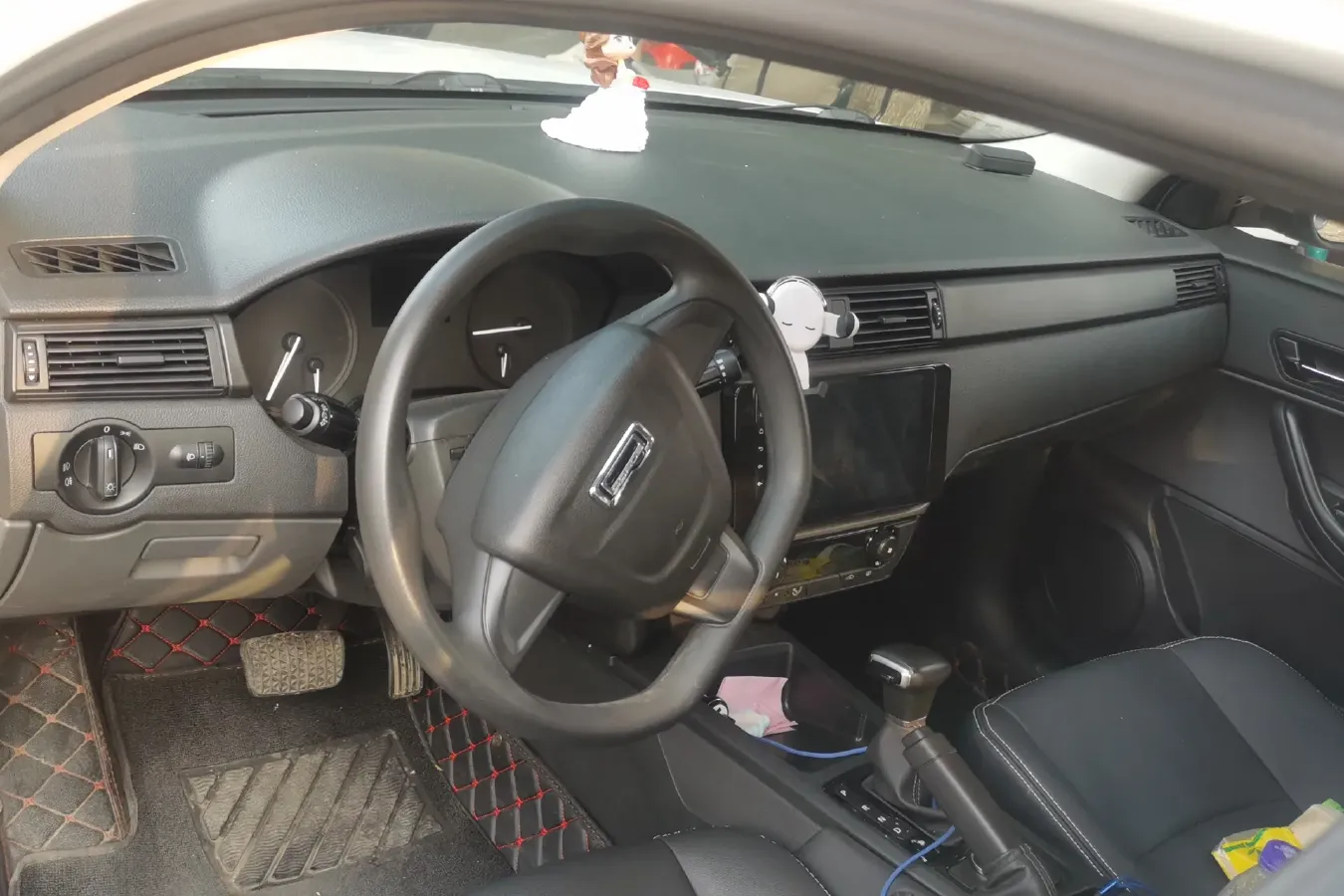 2018 Qoros 3 1.6L 126HP L4 6DCT,autocango,china used car exporter,china ev exporter,chinese used car exporter,chinese used ev exporter