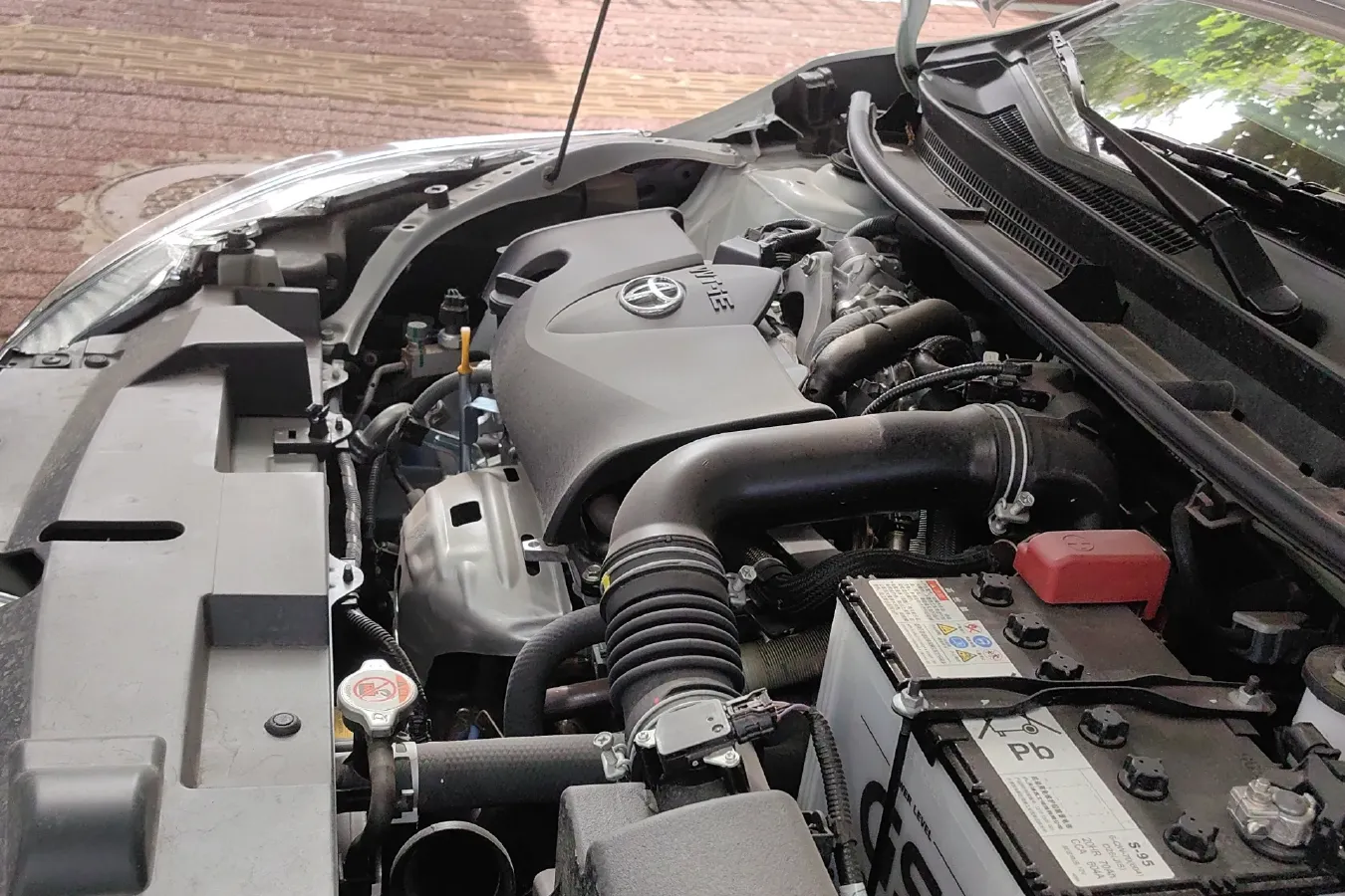 2022 Toyota Yaris L 1.5L 112HP L4 CVT,autocango,china used car exporter,china ev exporter,chinese used car exporter,chinese used ev exporter