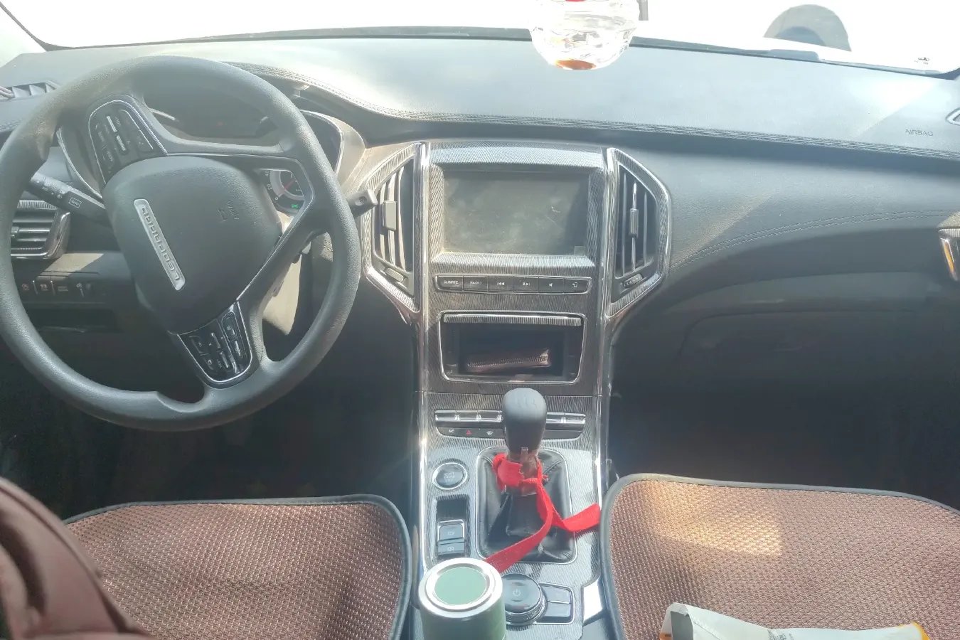 2017 Leopaard CS9 1.5L 113HP L4 5MT,autocango,china used car exporter,china ev exporter,chinese used car exporter,chinese used ev exporter