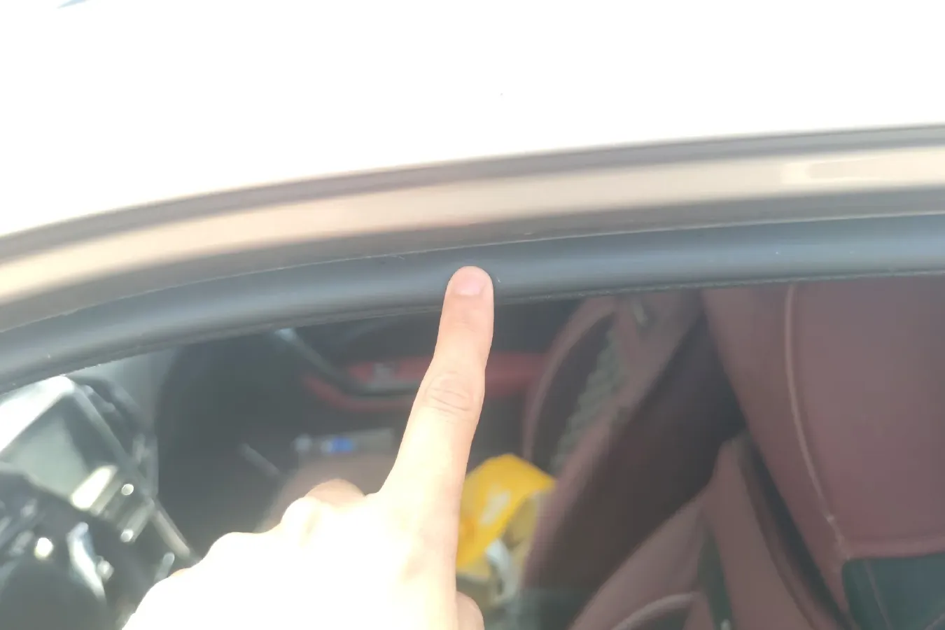 2017 Leopaard CS9 1.5L 113HP L4 5MT,autocango,china used car exporter,china ev exporter,chinese used car exporter,chinese used ev exporter