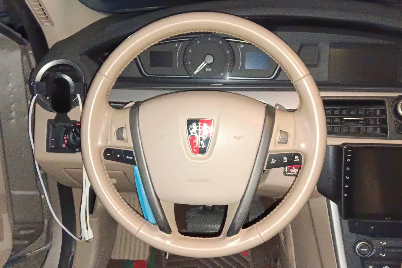 2010 Roewe 550 1.8L 133HP L4 5AT,autocango,china used car exporter,china ev exporter,chinese used car exporter,chinese used ev exporter