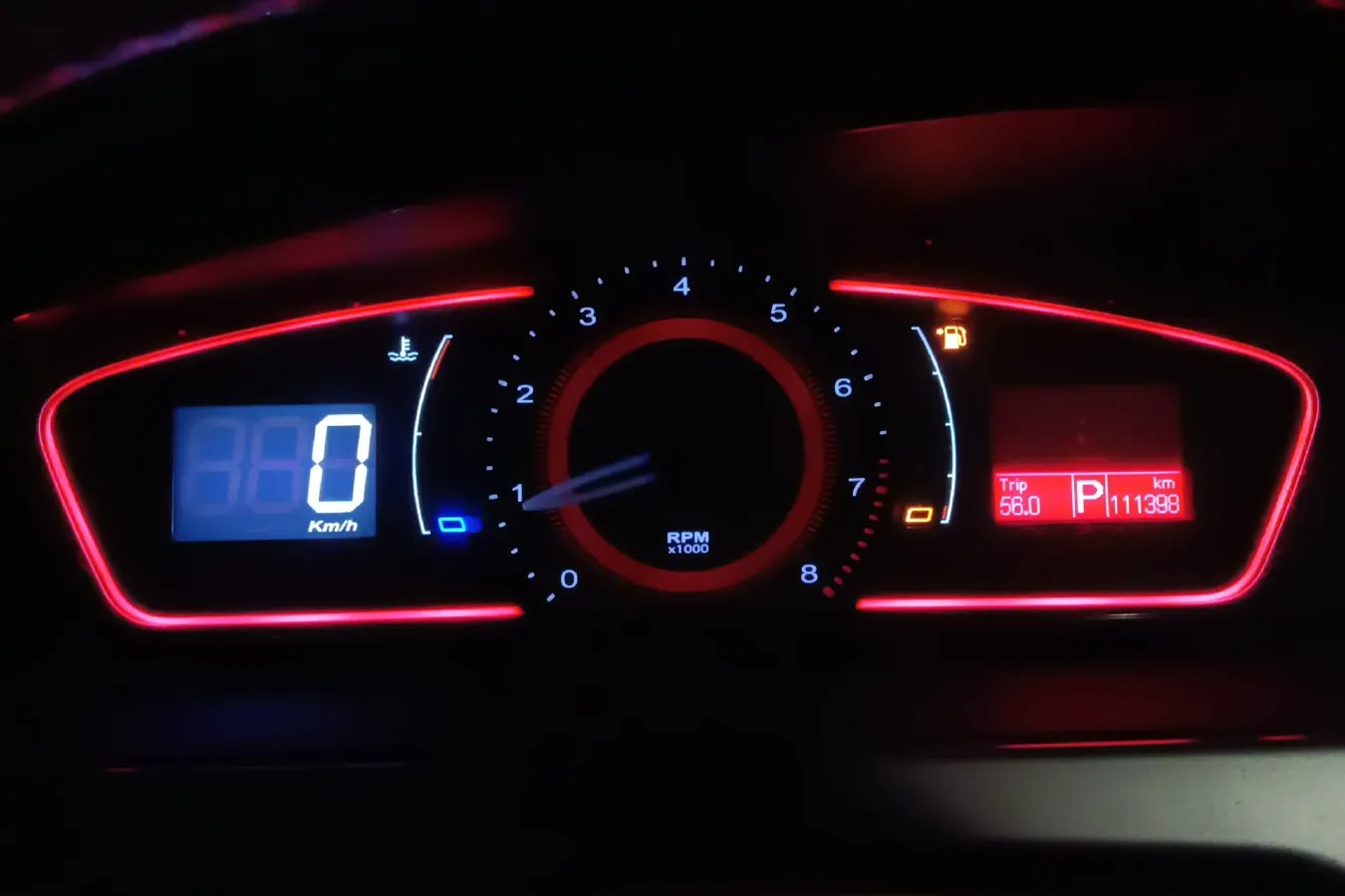 2010 Roewe 550 1.8L 133HP L4 5AT,autocango,china used car exporter,china ev exporter,chinese used car exporter,chinese used ev exporter