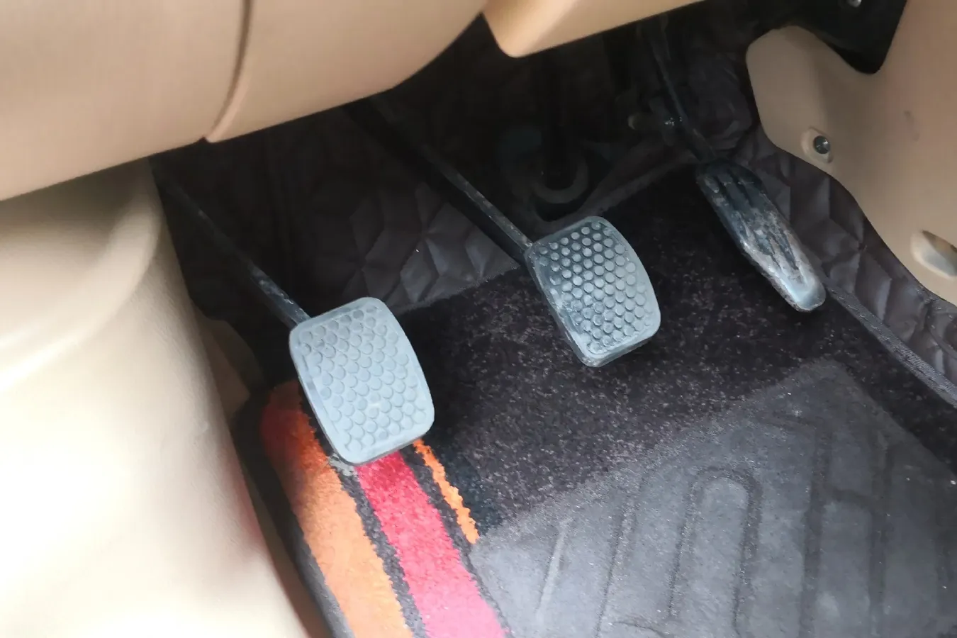 2010 Suzuki Landy 1.2L 95HP L4 5MT,autocango,china used car exporter,china ev exporter,chinese used car exporter,chinese used ev exporter