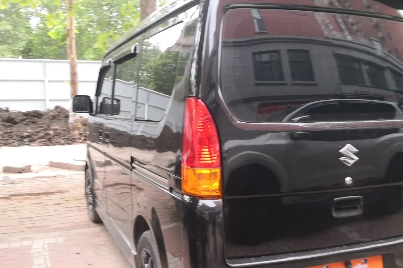 2010 Suzuki Landy 1.2L 95HP L4 5MT,autocango,china used car exporter,china ev exporter,chinese used car exporter,chinese used ev exporter