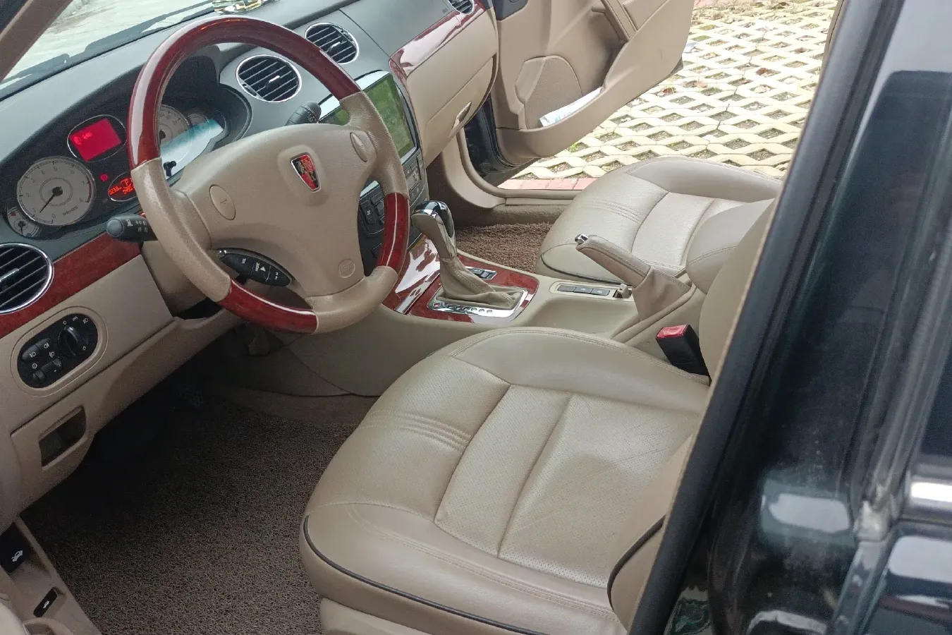 2009 Roewe 750 1.8T 160HP L4 5AT,autocango,china used car exporter,china ev exporter,chinese used car exporter,chinese used ev exporter