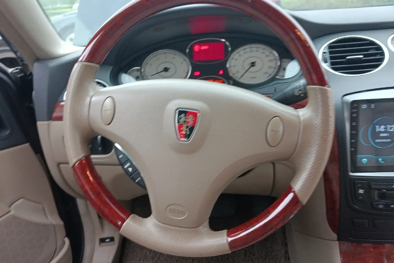 2009 Roewe 750 1.8T 160HP L4 5AT,autocango,china used car exporter,china ev exporter,chinese used car exporter,chinese used ev exporter