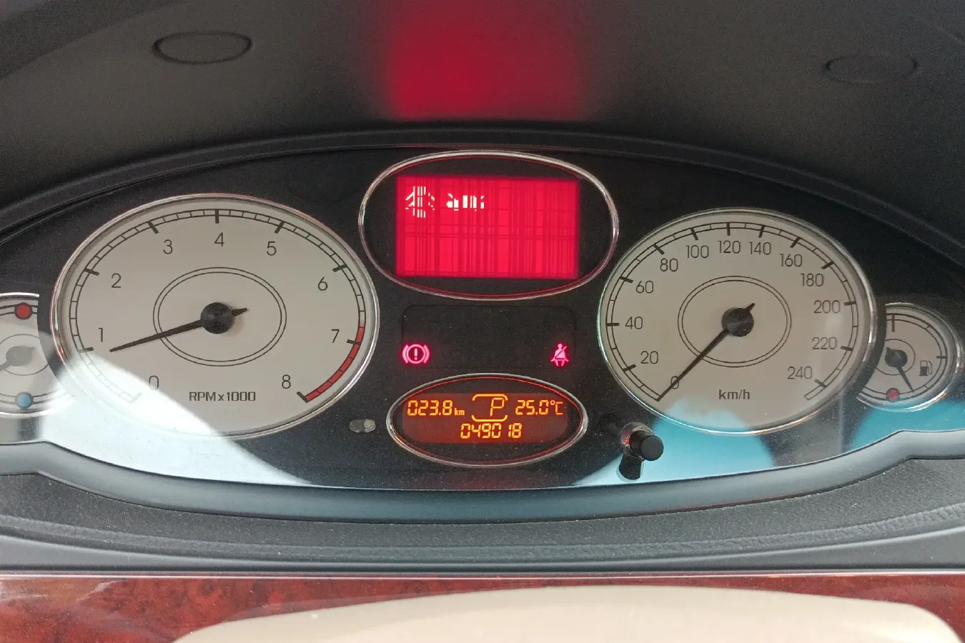 2009 Roewe 750 1.8T 160HP L4 5AT,autocango,china used car exporter,china ev exporter,chinese used car exporter,chinese used ev exporter