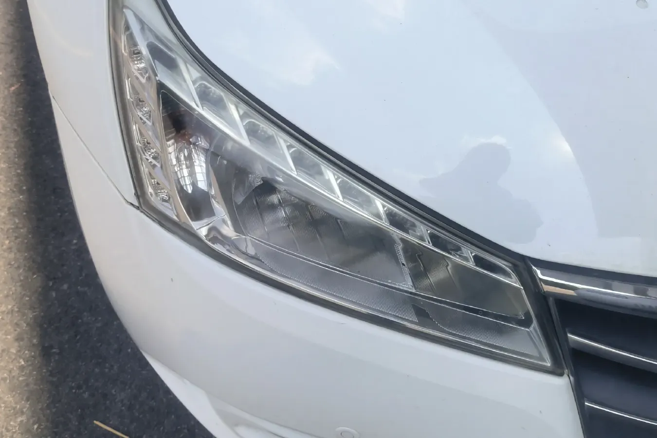 2013 Luxgen 5 1.8T 154HP L4 5AT,autocango,china used car exporter,china ev exporter,chinese used car exporter,chinese used ev exporter