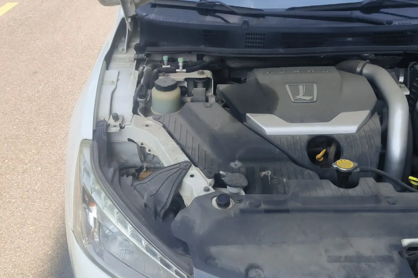 2013 Luxgen 5 1.8T 154HP L4 5AT,autocango,china used car exporter,china ev exporter,chinese used car exporter,chinese used ev exporter