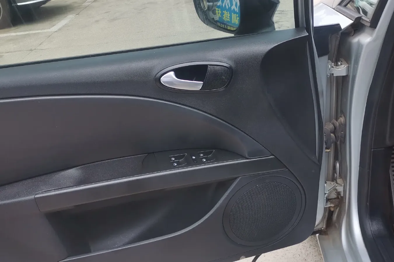 2012 Seat Leon 2.0T 211HP L4 6DCT,autocango,china used car exporter,china ev exporter,chinese used car exporter,chinese used ev exporter