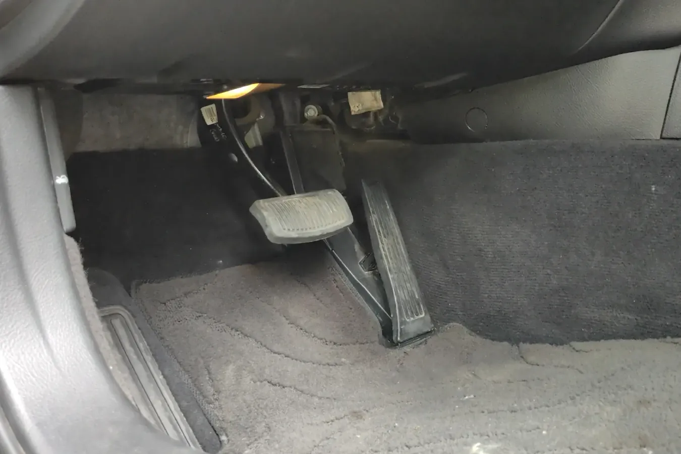 2012 Hyundai Rohens 3.0L 272HP V6 8AT,autocango,china used car exporter,china ev exporter,chinese used car exporter,chinese used ev exporter