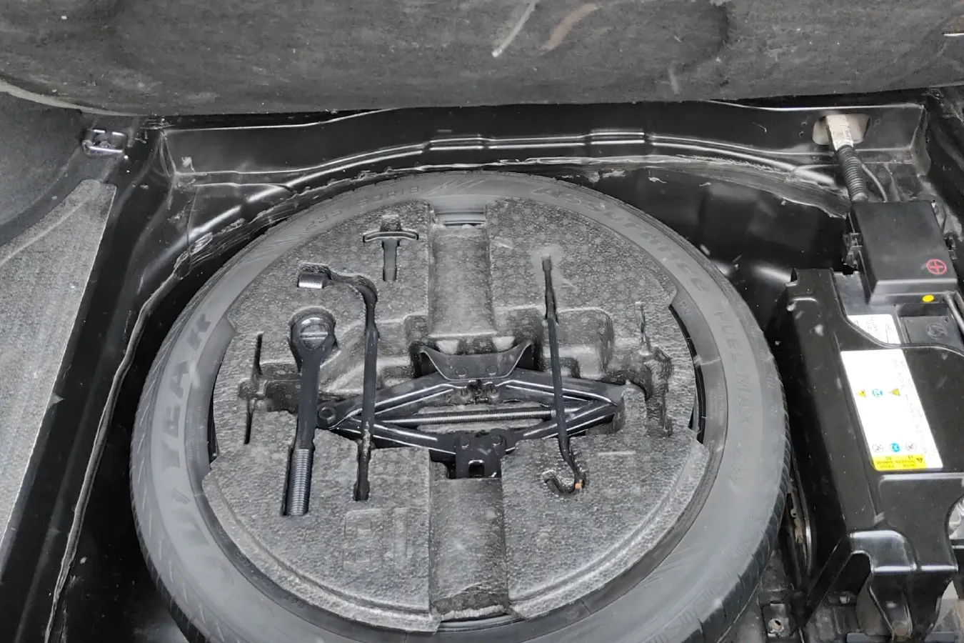 2012 Hyundai Rohens 3.0L 272HP V6 8AT,autocango,china used car exporter,china ev exporter,chinese used car exporter,chinese used ev exporter