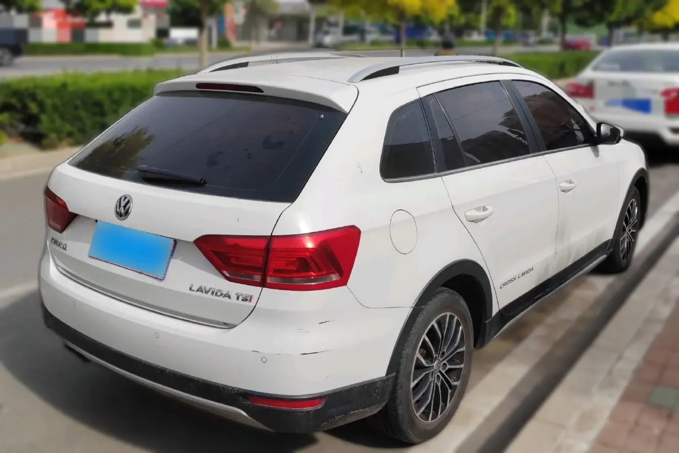 2014 Volkswagen Cross Lavida 1.4T 131HP L4 7DCT,autocango,china used car exporter,china ev exporter,chinese used car exporter,chinese used ev exporter