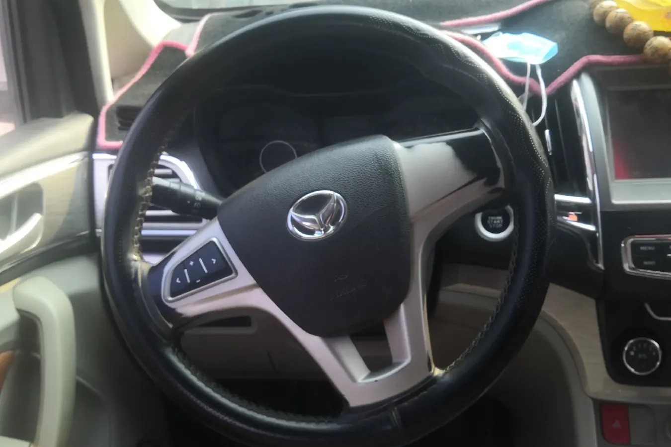 2016 BAIC Hyosow H3 1.5L 114HP L4 5MT,autocango,china used car exporter,china ev exporter,chinese used car exporter,chinese used ev exporter