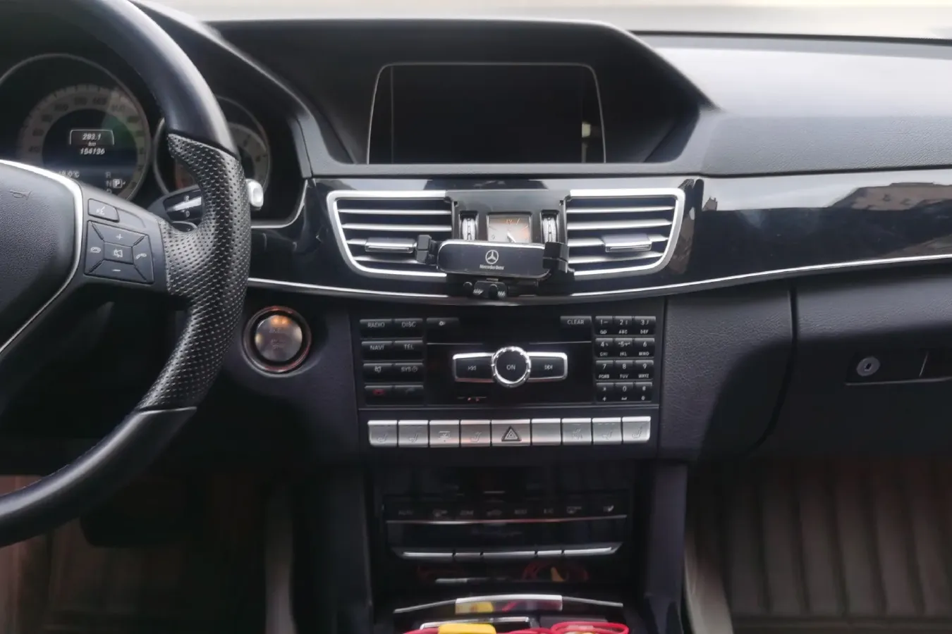 2014 Mercedes-Benz E Class 3.0L 245HP V6 7AT,autocango,china used car exporter,china ev exporter,chinese used car exporter,chinese used ev exporter