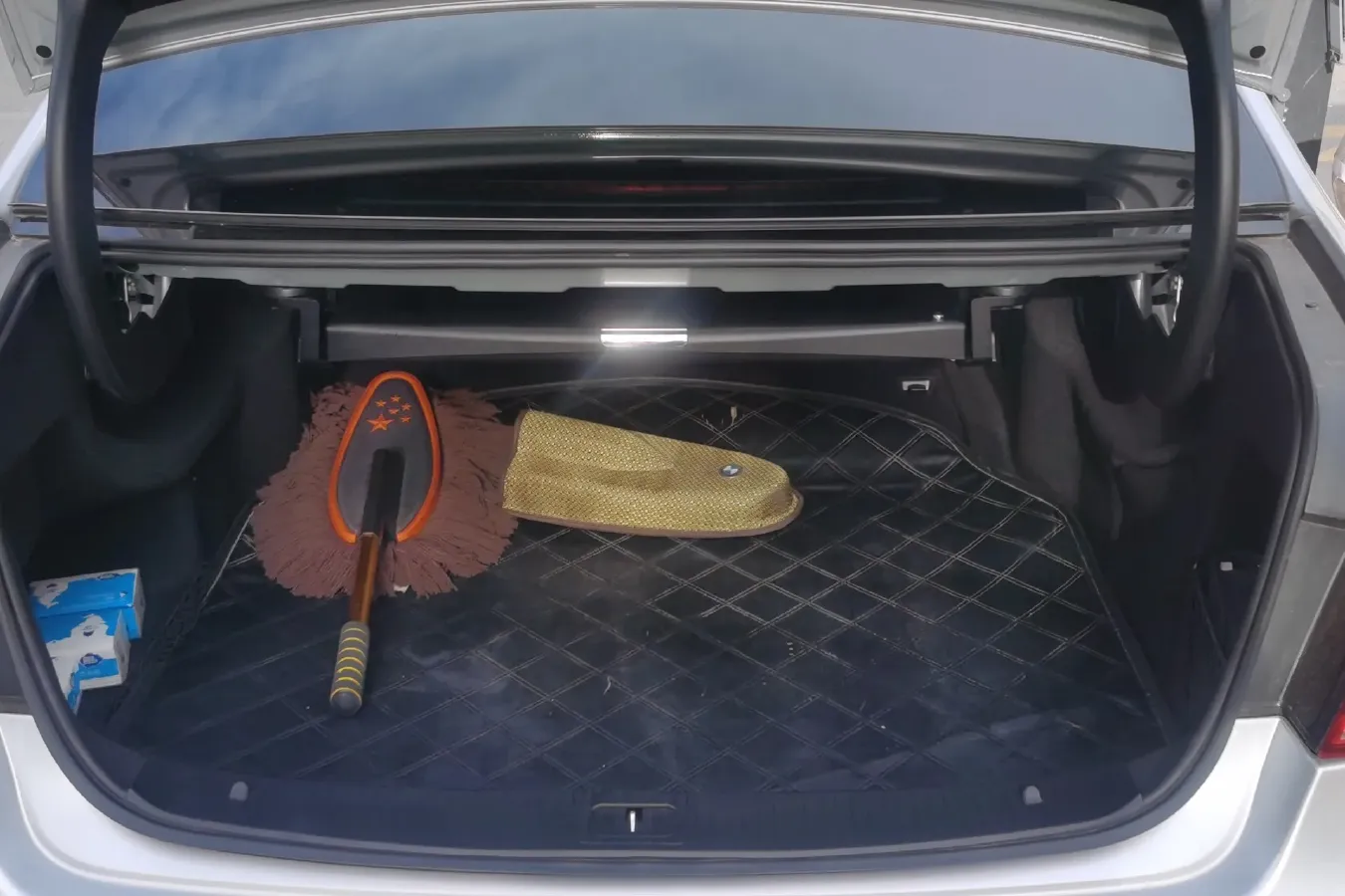 2014 Mercedes-Benz E Class 3.0L 245HP V6 7AT,autocango,china used car exporter,china ev exporter,chinese used car exporter,chinese used ev exporter