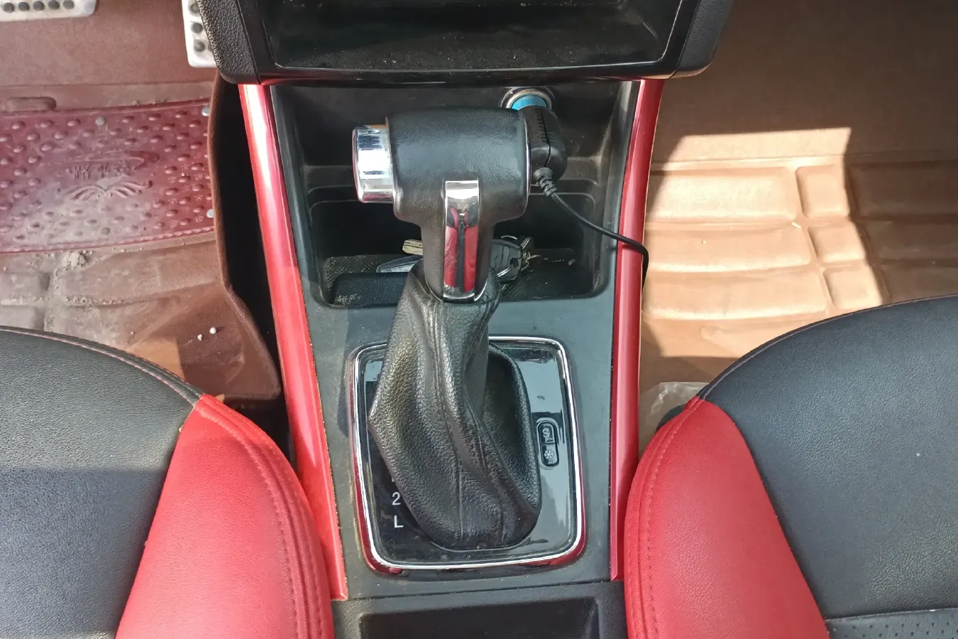 2015 BeiJing Auto Senova X25 1.5L 116HP L4 4AT,autocango,china used car exporter,china ev exporter,chinese used car exporter,chinese used ev exporter