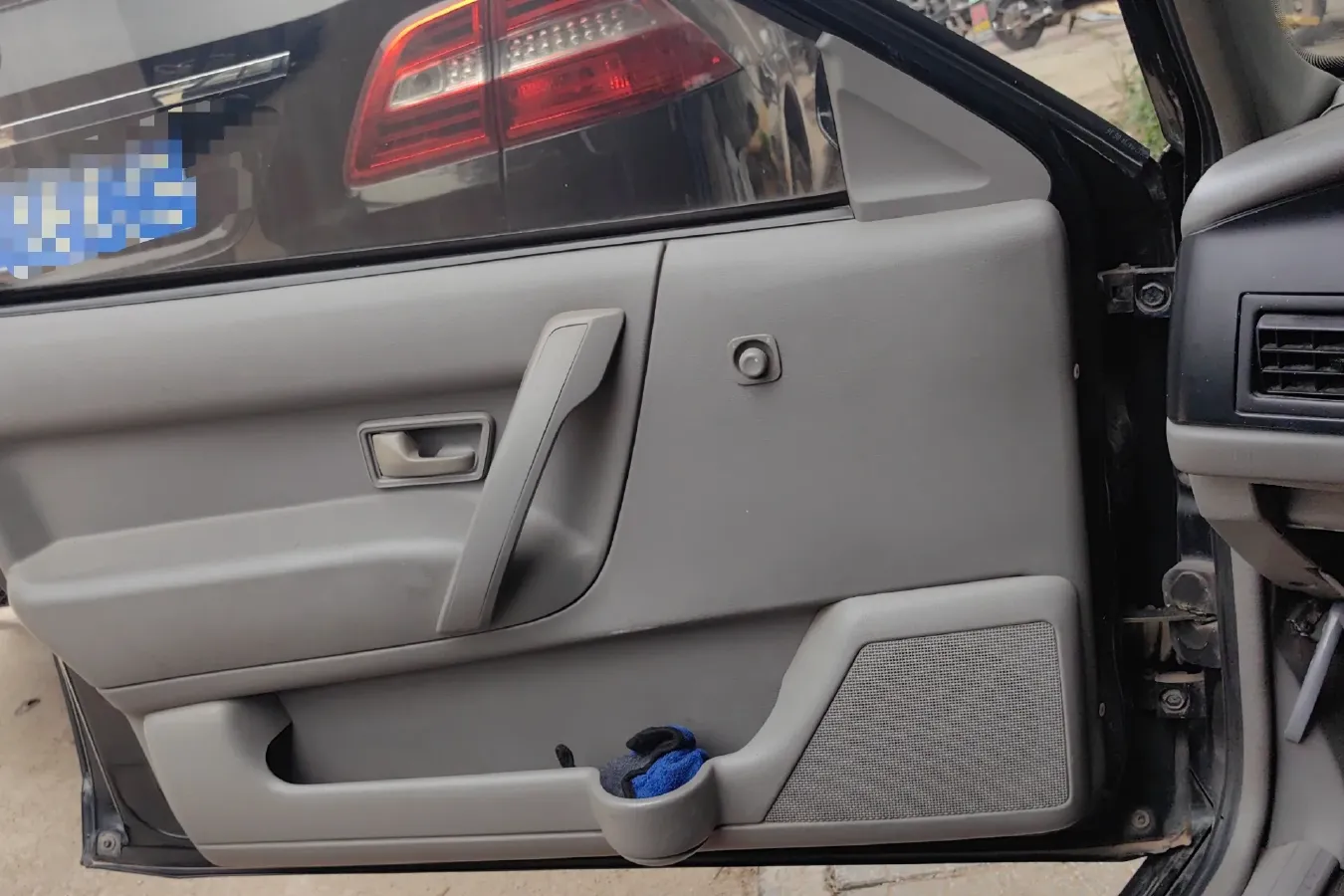 2008 Volkswagen Santana Vista 1.8L 101HP L4 5MT,autocango,china used car exporter,china ev exporter,chinese used car exporter,chinese used ev exporter