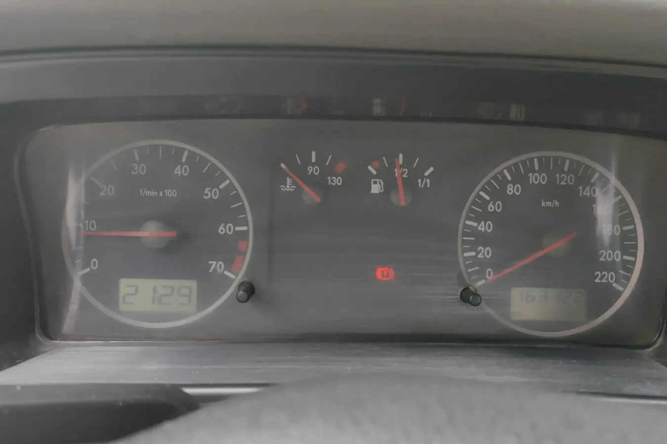 2008 Volkswagen Santana Vista 1.8L 101HP L4 5MT,autocango,china used car exporter,china ev exporter,chinese used car exporter,chinese used ev exporter