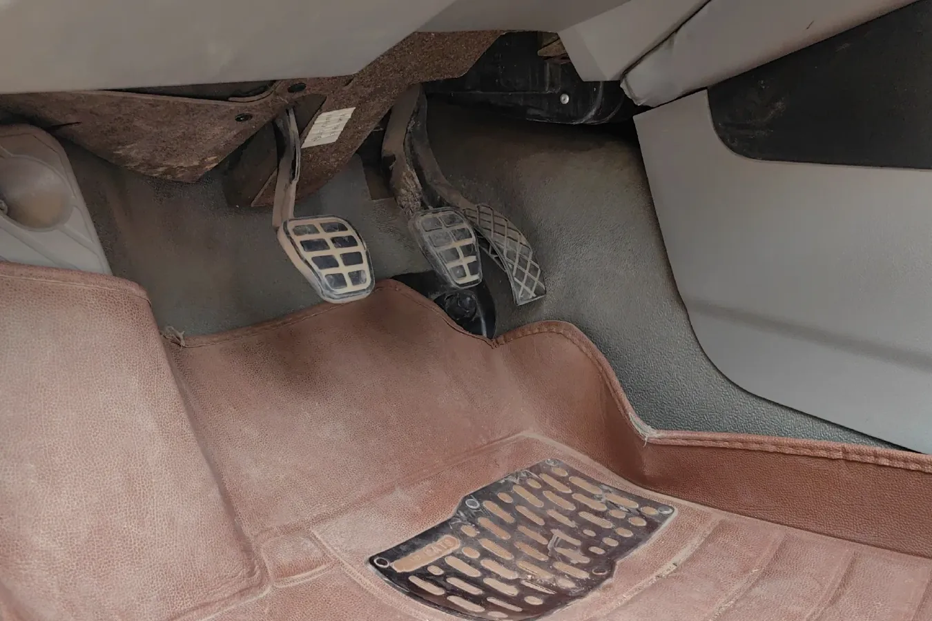 2008 Volkswagen Santana Vista 1.8L 101HP L4 5MT,autocango,china used car exporter,china ev exporter,chinese used car exporter,chinese used ev exporter