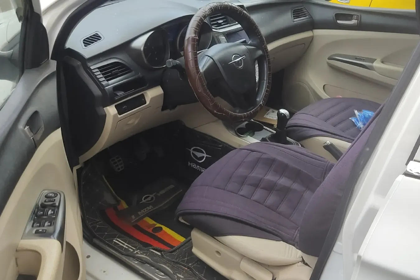 2014 HaiMa M3 1.5L 112HP L4 5MT,autocango,china used car exporter,china ev exporter,chinese used car exporter,chinese used ev exporter