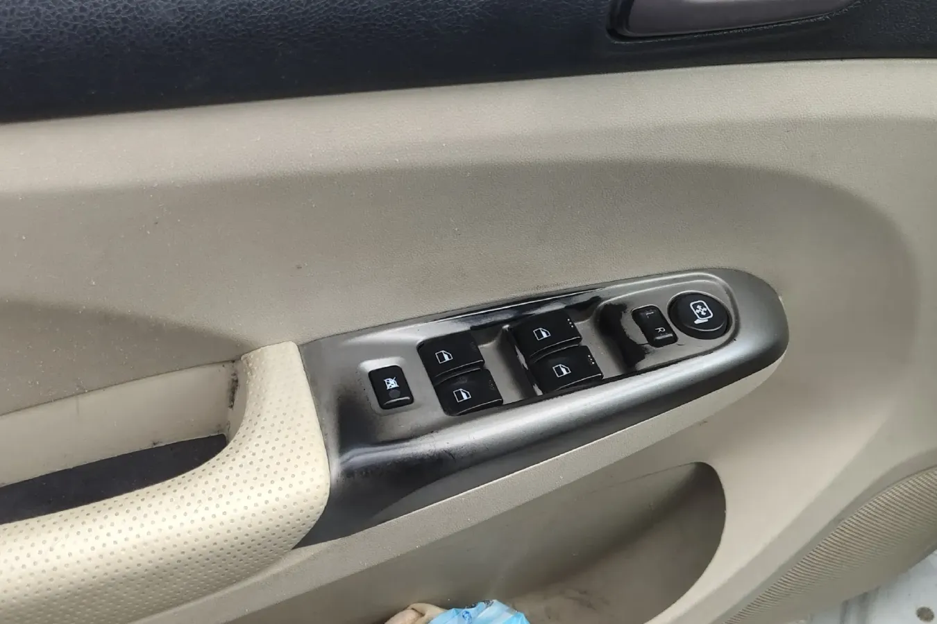 2014 HaiMa M3 1.5L 112HP L4 5MT,autocango,china used car exporter,china ev exporter,chinese used car exporter,chinese used ev exporter