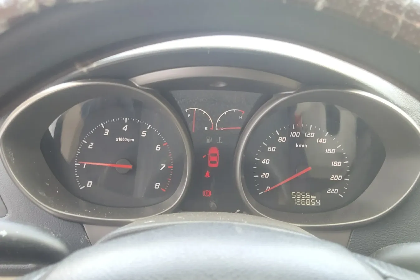 2014 HaiMa M3 1.5L 112HP L4 5MT,autocango,china used car exporter,china ev exporter,chinese used car exporter,chinese used ev exporter