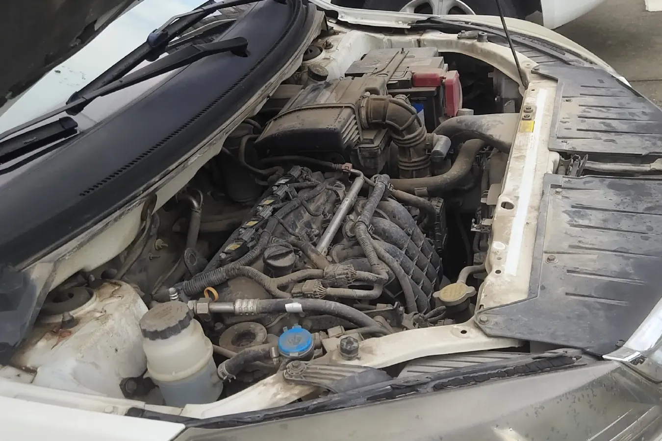 2014 HaiMa M3 1.5L 112HP L4 5MT,autocango,china used car exporter,china ev exporter,chinese used car exporter,chinese used ev exporter