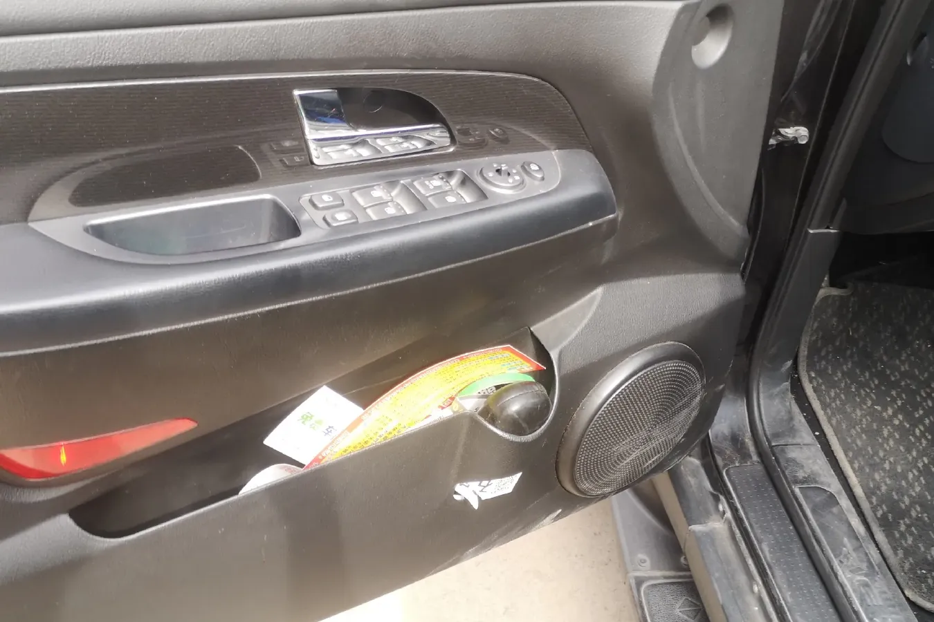 2011 SsangYong Rexton 2.0T 138HP L4 6AT,autocango,china used car exporter,china ev exporter,chinese used car exporter,chinese used ev exporter